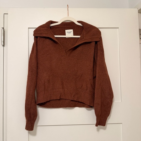 Abercrombie & Fitch Sweaters - Abercrombie & Fitch Women's Rust Brown Collared Pullover Sweater Jonny Collar
